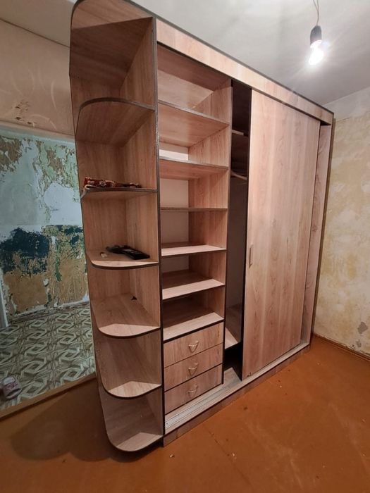 Продам шкаф купе, самовывоз