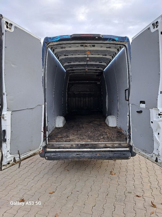 Vând Iveco Daily 35 S 14 Maxi 2015
