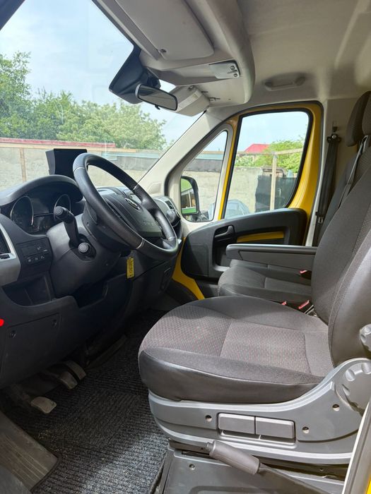 Opel Movano 2023, cu lift și extraopțiuni, stare perfectă, unic proprietar.