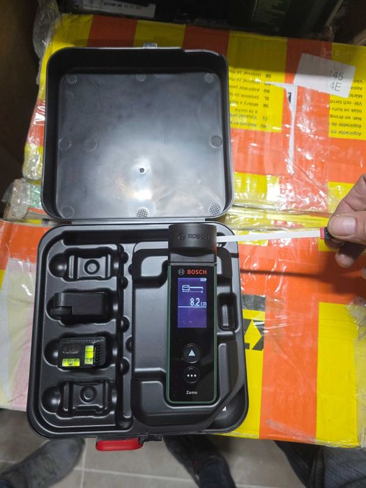 Bosch Zamo - Telemetru laser, 25 m, +/-2 mm/m, 10 valori memorate