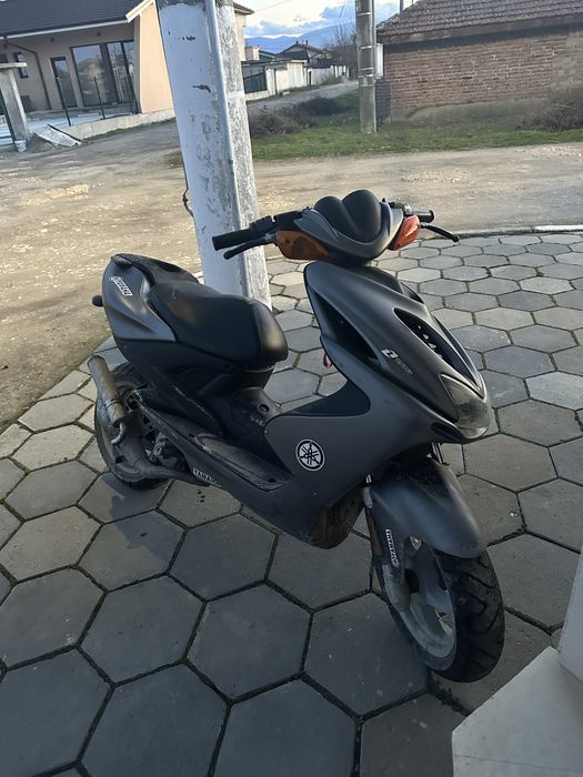 Yamaha aerox 50.