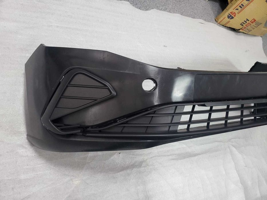 Бампер передний Volksawagen Polo 6