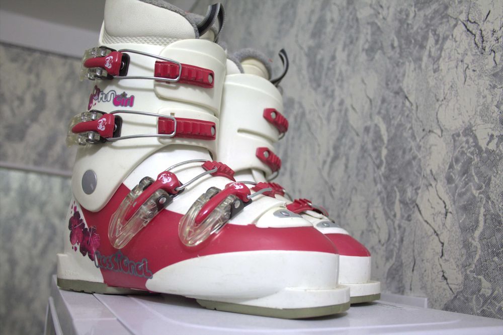 Горнолыжные ботинки Rossignol — детские