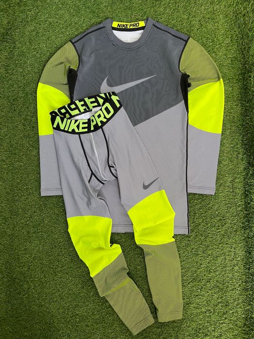 Мъжки спортен екип : Nike Pro Hyperwarm Compression S-M