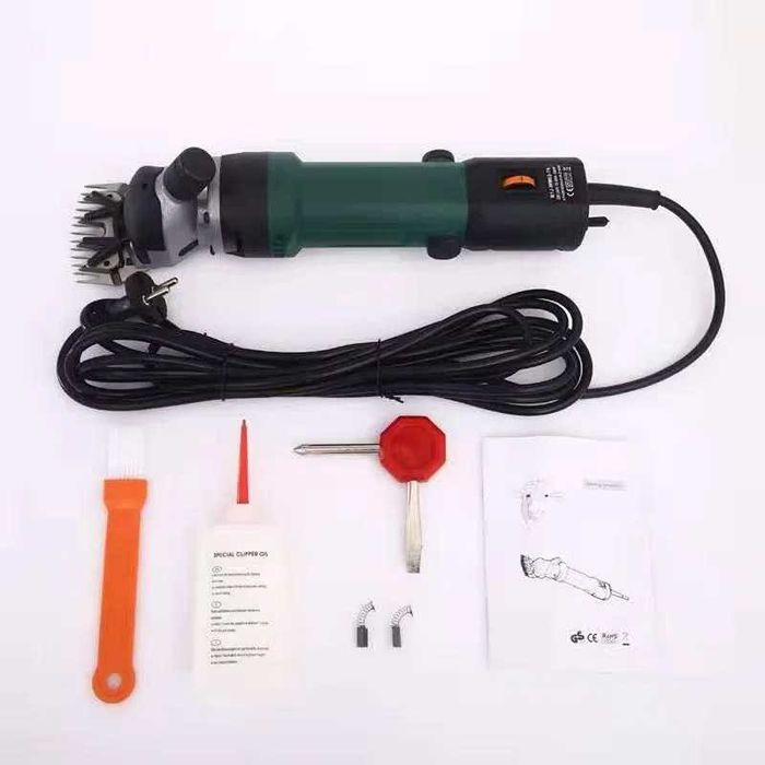 В продаже Машинка для стрижки овец Craft 690 ватт черная