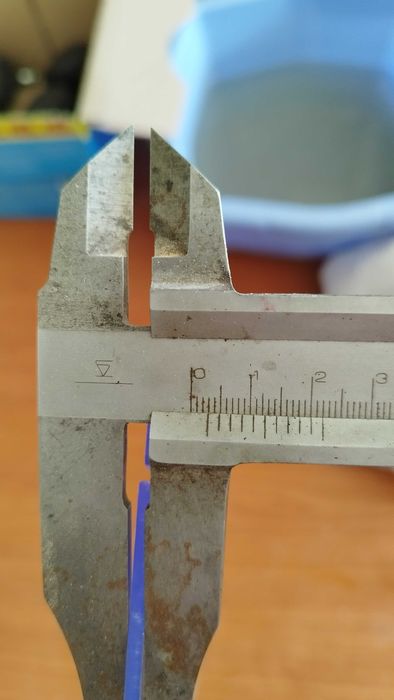 ПЛЕКСИГЛАС БЕЗЦВЕТЕН размер  75 /90см дебел 3мм и 70/73