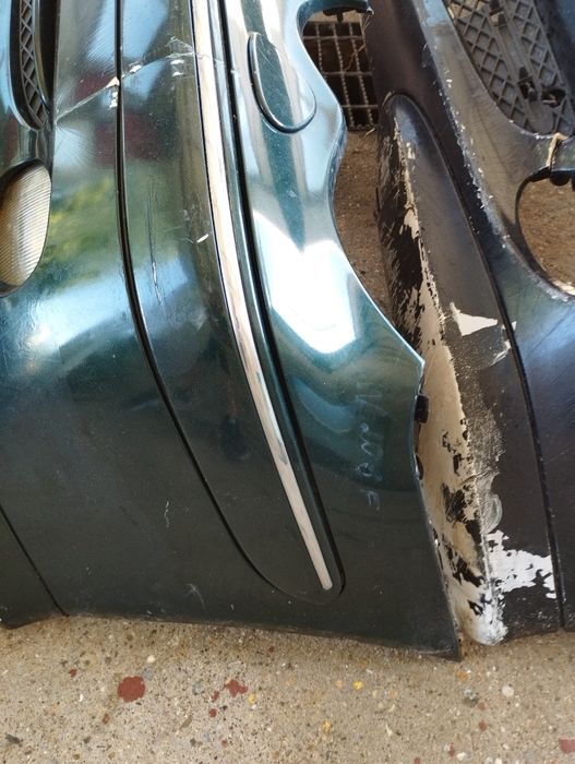 Предна броня за Мерцедес С-клас,w203