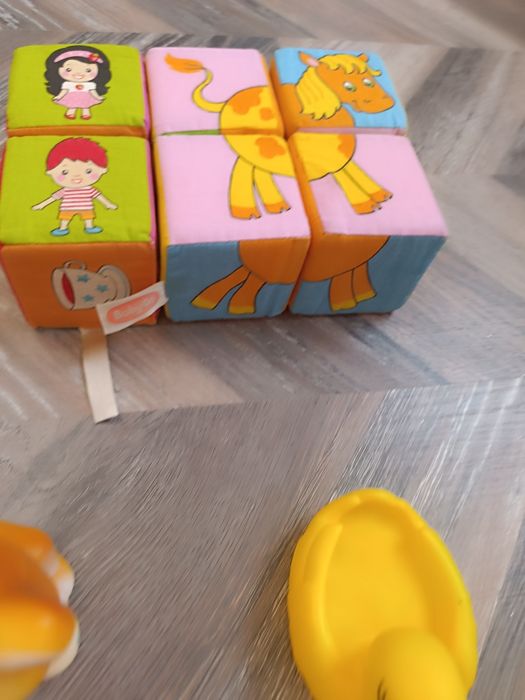 Пакет б/у игрушек для малышей
