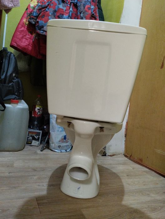 Продам Новый Унитаз