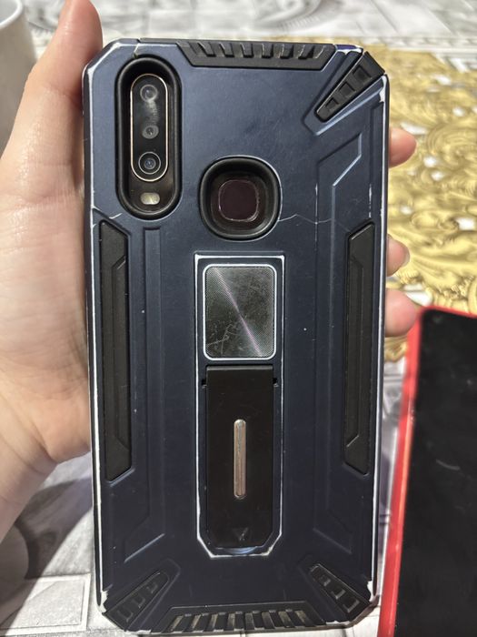 Продам телефон Vivo