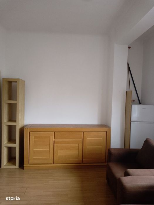 Garsoniera / Spațiu birou / investiție central București