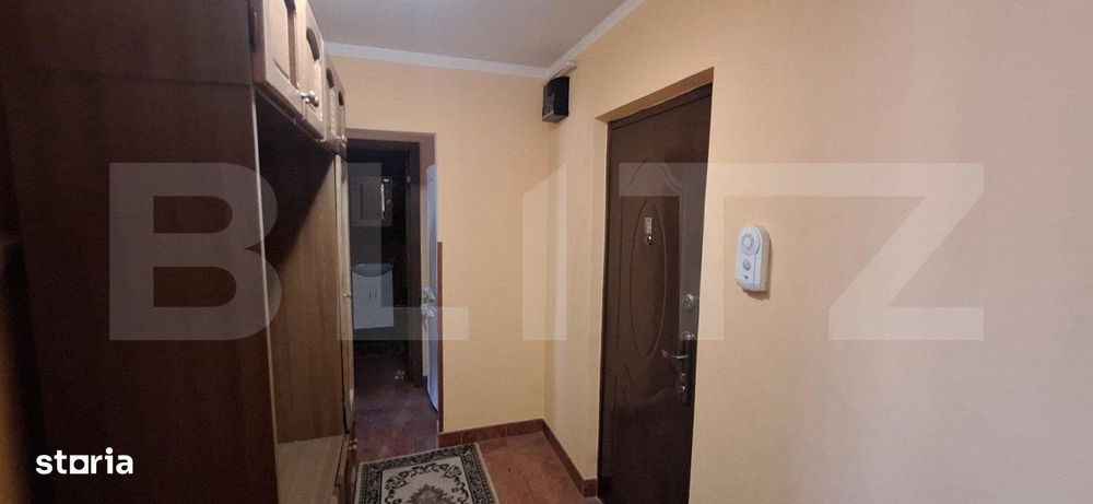 Apartament 2 camere , cu 2 balcoane si pivnita , zona Micro 17