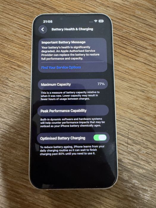 Iphone 13 / 77% батерия