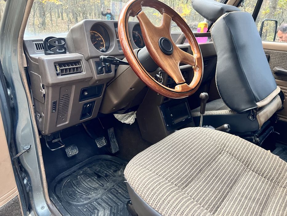MITSUBISHI Pajero 1986 — imagine 5