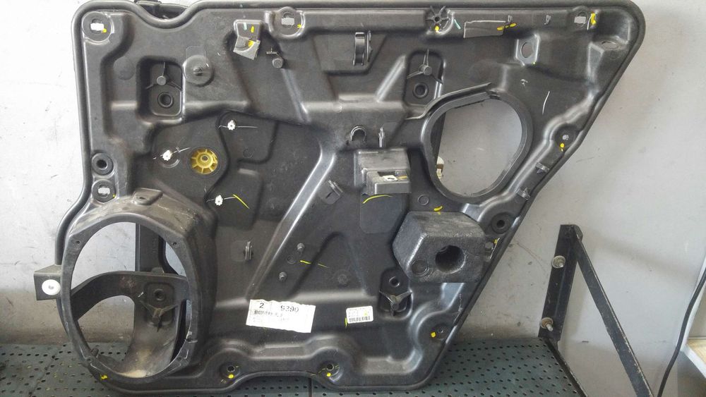 Macara geam dreapta spate fiat freemont 345 961925101