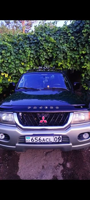 Митсубиси Монтеро спорт