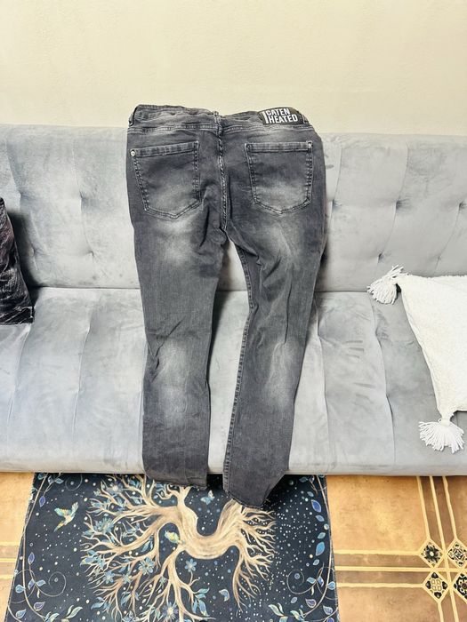 Blugi noi din Turcia