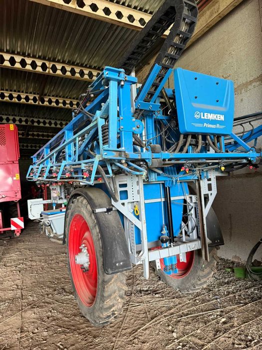 Срочно продам опрыскиватель