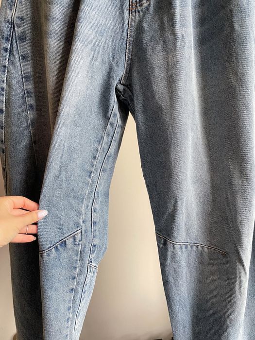 Широки дънки с висока талия