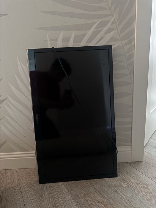 Продам телевизор Hisense