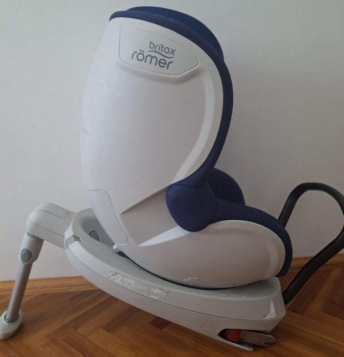 Vand scaun auto Britax Romer dualfix 360 grade