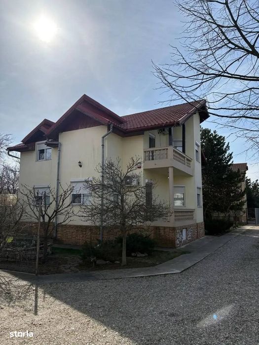 Vila Moderna Pipera De Inchiriat Gradina Privata&Acces Scolii Private