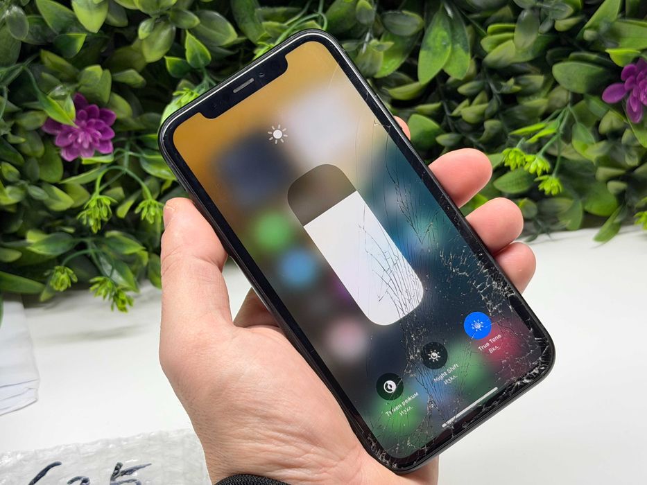 iPhone XR 64GB Blach