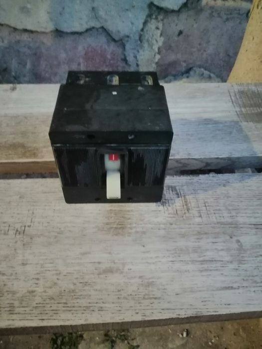 Контактор 100 Ампера