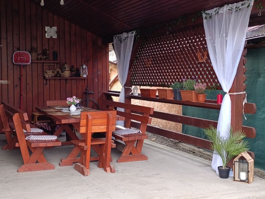 Cabana de inchiriat
