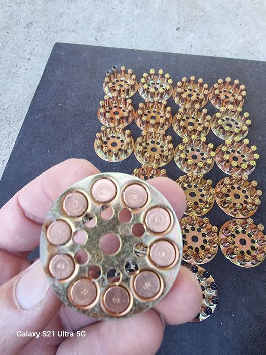 Pistol cu capse Spit