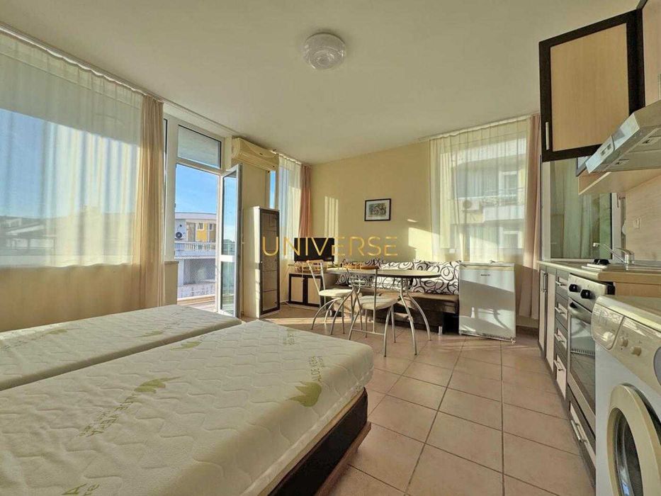 Продава се Двустаен апартамент в к.к. Слънчев бряг - 65 кв.м за 689 €/кв.м - Снимка #1