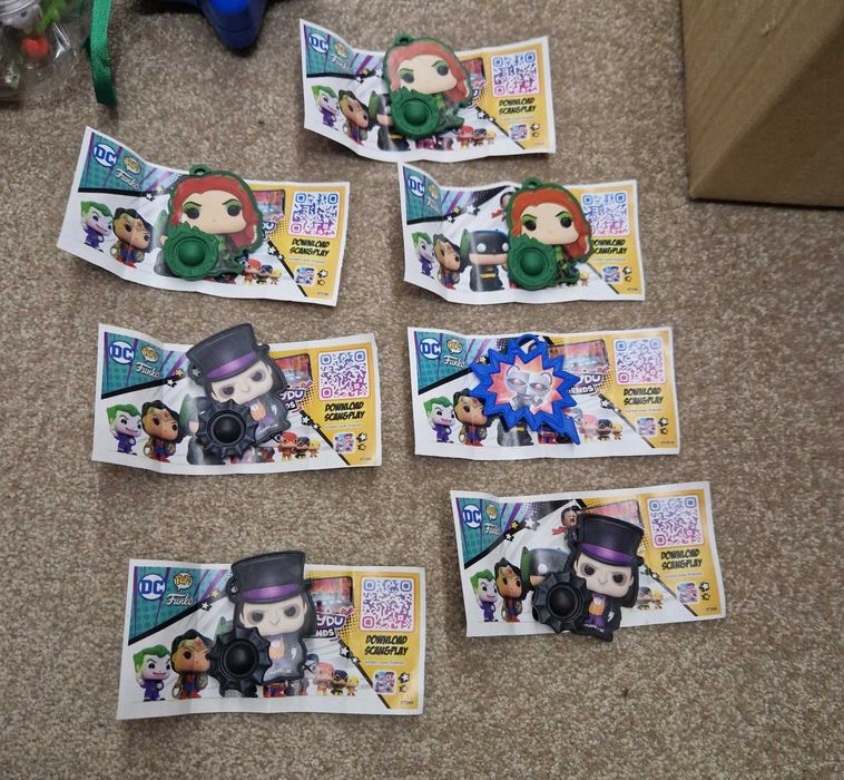 Jucarii kinder +diverse