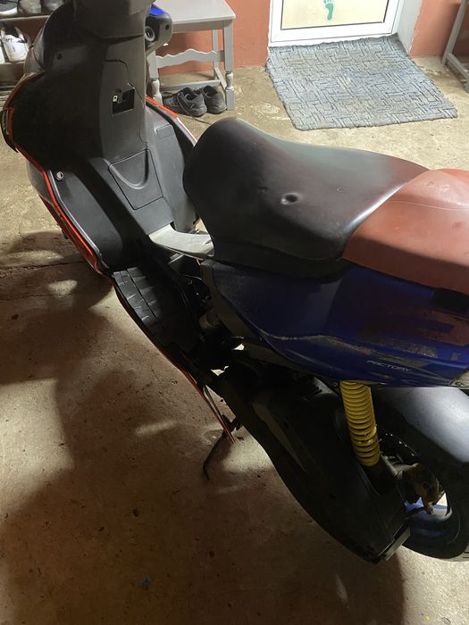 Aprilia factory sr 49