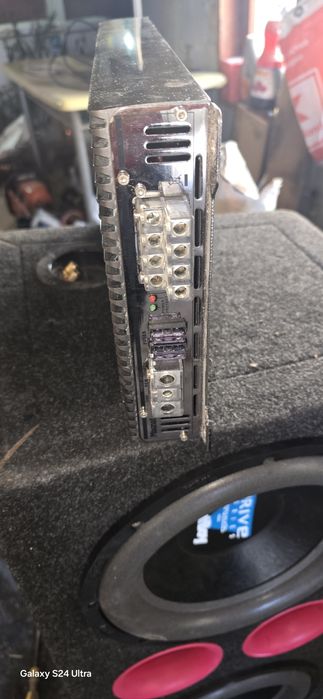 Музика за кола комплект