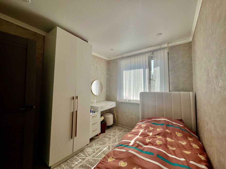 4-комнатная на 7 мкрн ][