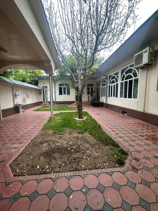 Кукча Дарвоза 5.хонали 2-соток Учаска Ховли Узок муддатга Берилади