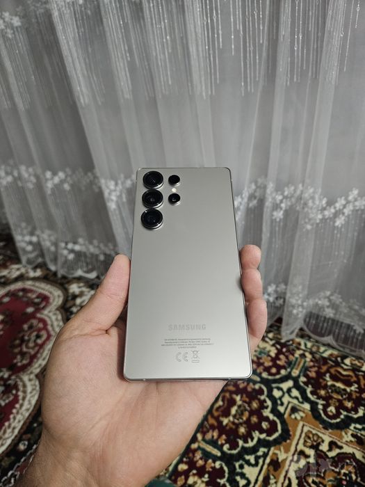 Galaxy S25 Ultra 12/256гб
