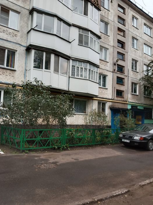 Продам 2 комнатную квартиру
