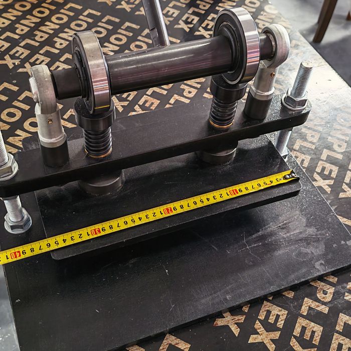 Presa manuala tăiat piele 3T - 35 cm