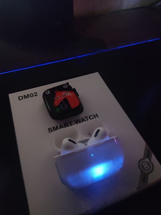 SmartWatch + AirPods