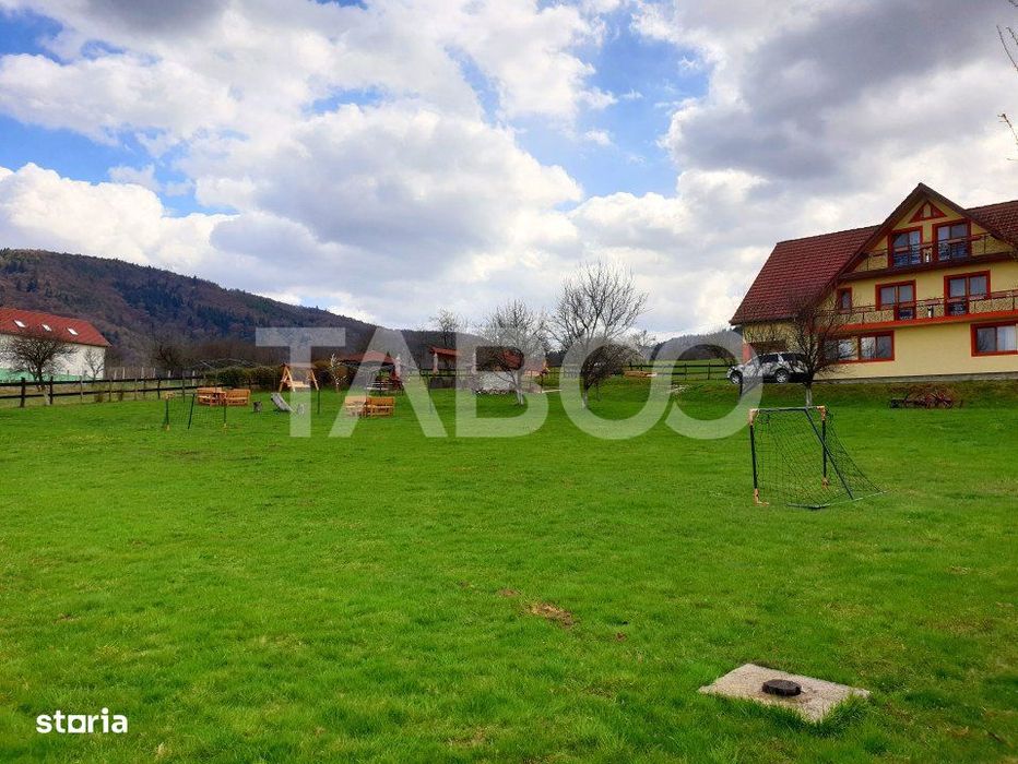 EXCLUSIVITATE - Casa 9 camere 615 mpu 9 bai 3600 mp teren in Fantanele