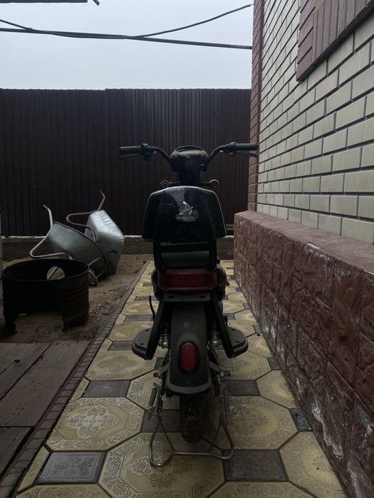 Скутер Amanat x5