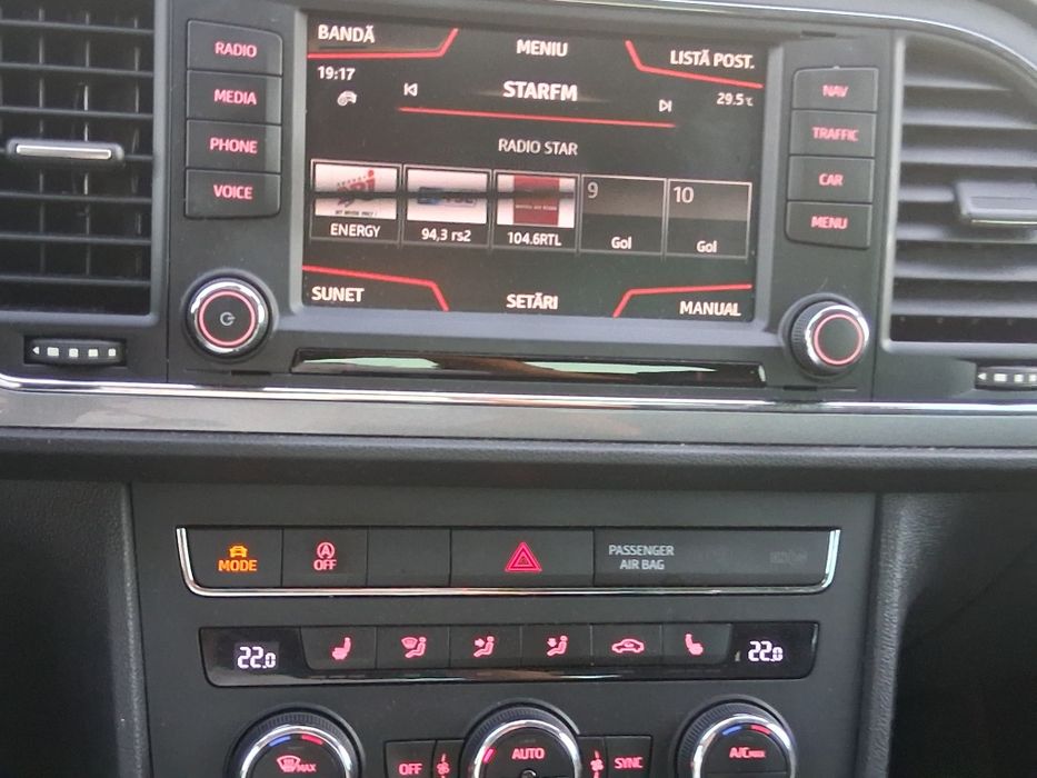 Vând SEAT LEON 2o15