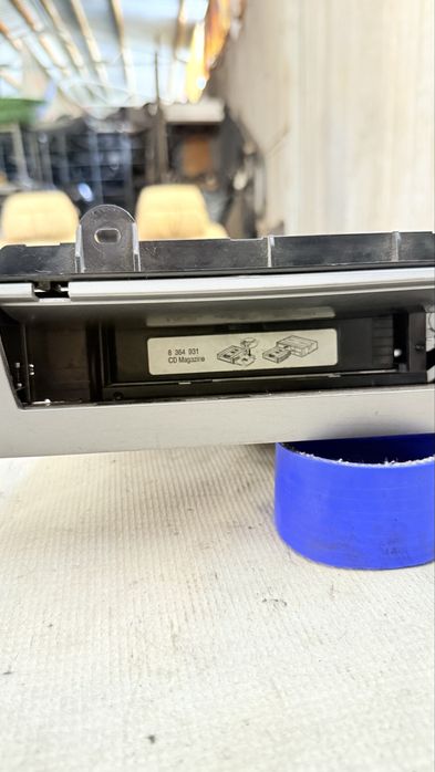 CD changer за БМВ 7 Серия