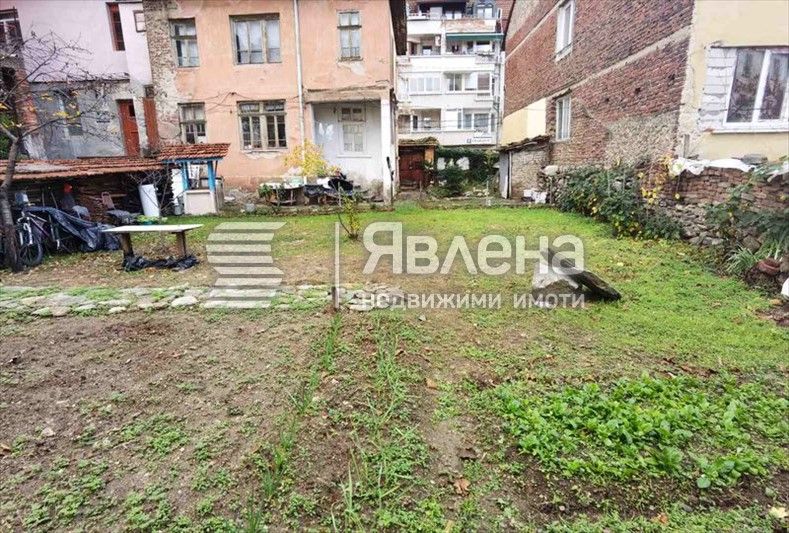 Продава се Къща в Благоевград, Идеален център - 130 кв.м за 2154 €/кв.м - Снимка #1