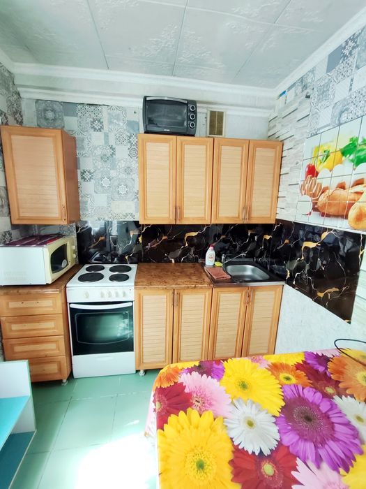 1-ком КВ посуточно. Есть Водонагреватель.