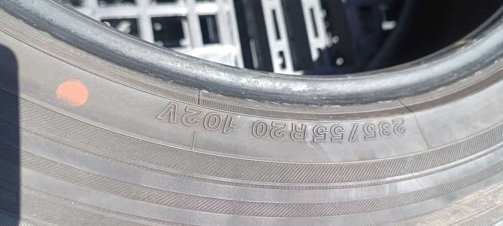 Гуми Yokohama 235/55R20