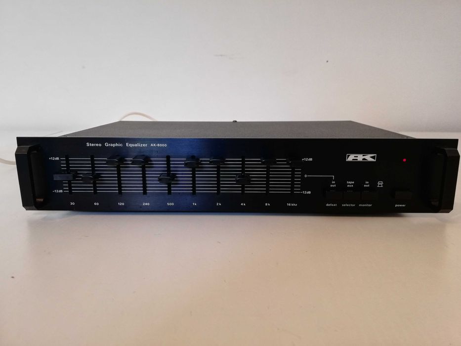 graphic equalizer second hand si noi de vanzare • Anunturi • OLX.ro