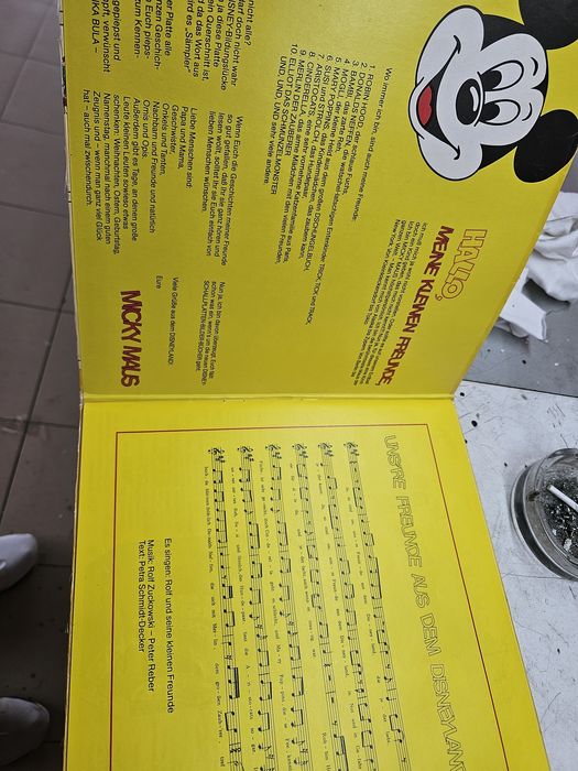 Vind viniluri vechi electrocord