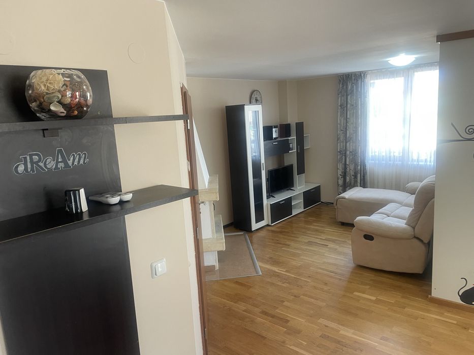 Дава се под наем Тристаен апартамент в Банско - 100 кв.м за 382.5 € - Снимка #5